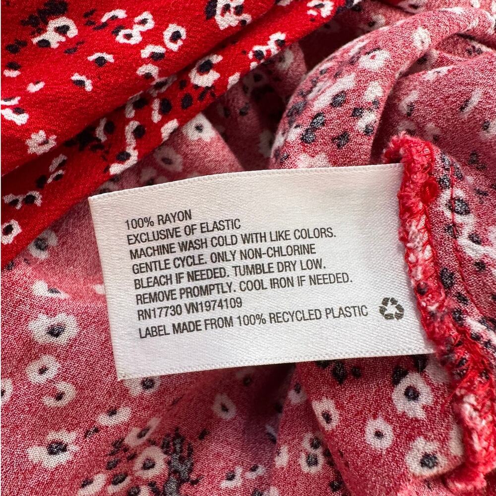 Universal Thread Medium V Neck Sleeveless Dress R… - image 4